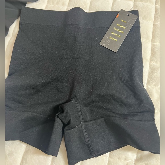 3pc Panty bundle - Picture 2 of 10